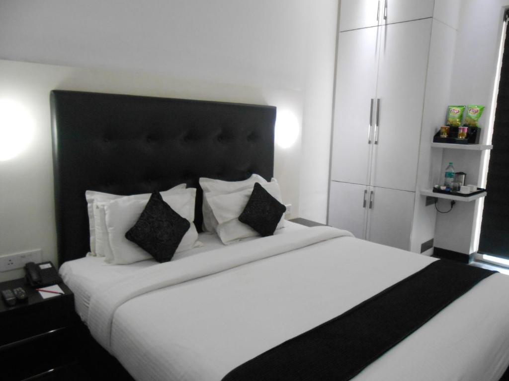 Sapphire Suite Calcutta Cameră foto